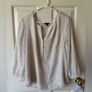 Talbots cream Blouse with Mandarin Collar and 3/4 Sleeves